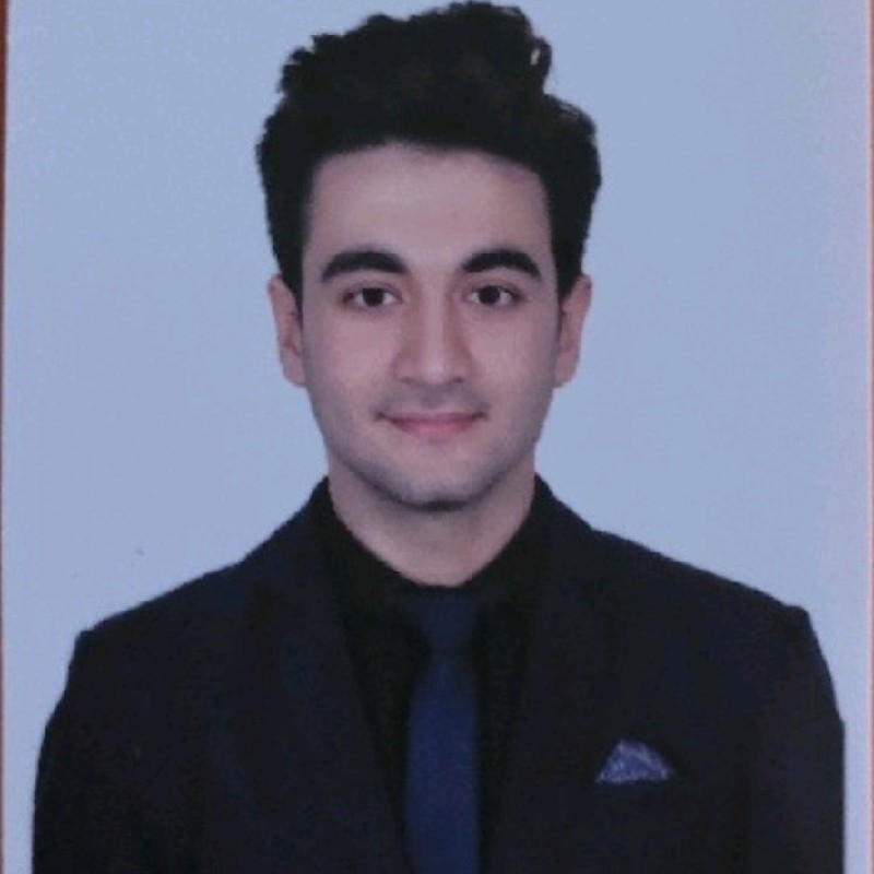 Yusuf Bayındır photo